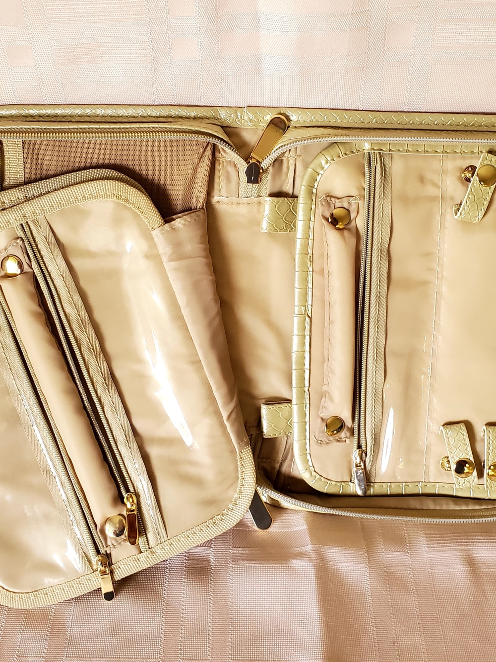 Gold Faux-Snake Travel Jewelry Case - Women Bags - Picture 3 of 8